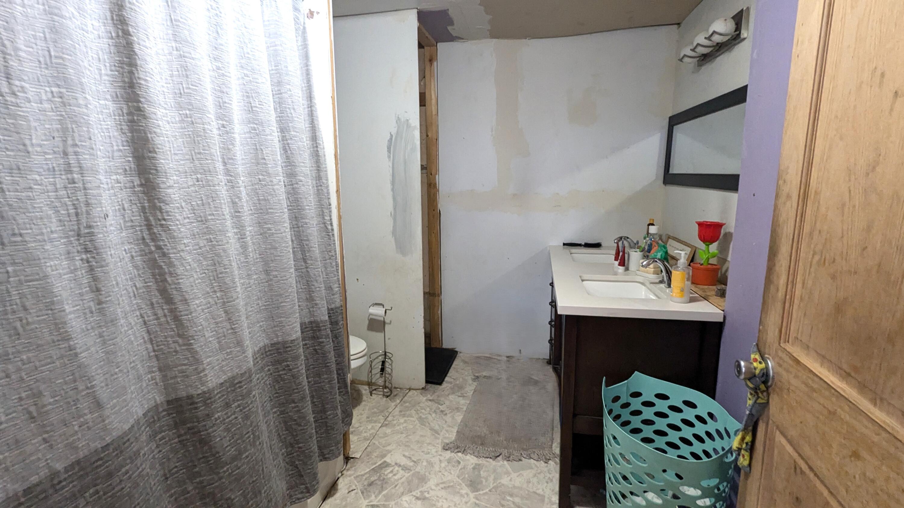 511 Maple Street Three Rivers, MI 49093 - Photo 10 of 15 Bathroom