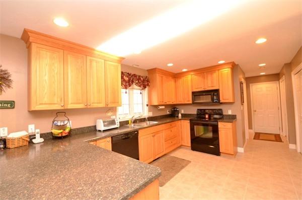 38 Highridge Road Bellingham, MA 02019 - Photo 3 of 30 Gallery Image 3