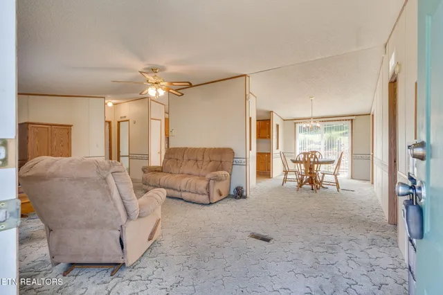 $207,000 | 1983 Oasis Road, Bulls Gap, TN 37711