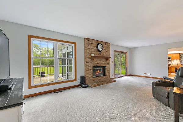$535,000 | 307 Churchill Court, Sleepy Hollow, IL 60118