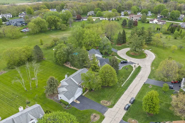 $535,000 | 307 Churchill Court, Sleepy Hollow, IL 60118