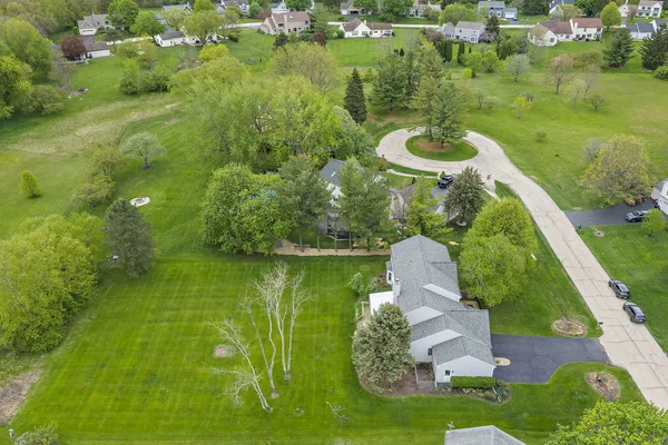 $535,000 | 307 Churchill Court, Sleepy Hollow, IL 60118
