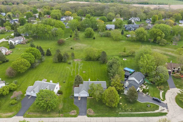 $535,000 | 307 Churchill Court, Sleepy Hollow, IL 60118
