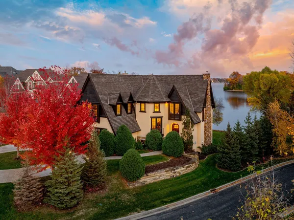 $3,995,000 | 4680 Palmer Pointe Road, Excelsior, MN 55331
