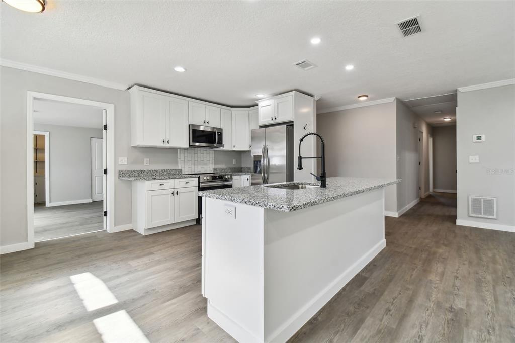 535 West Palmeden Drive Lakeland, FL 33803 - Photo 19 of 71
