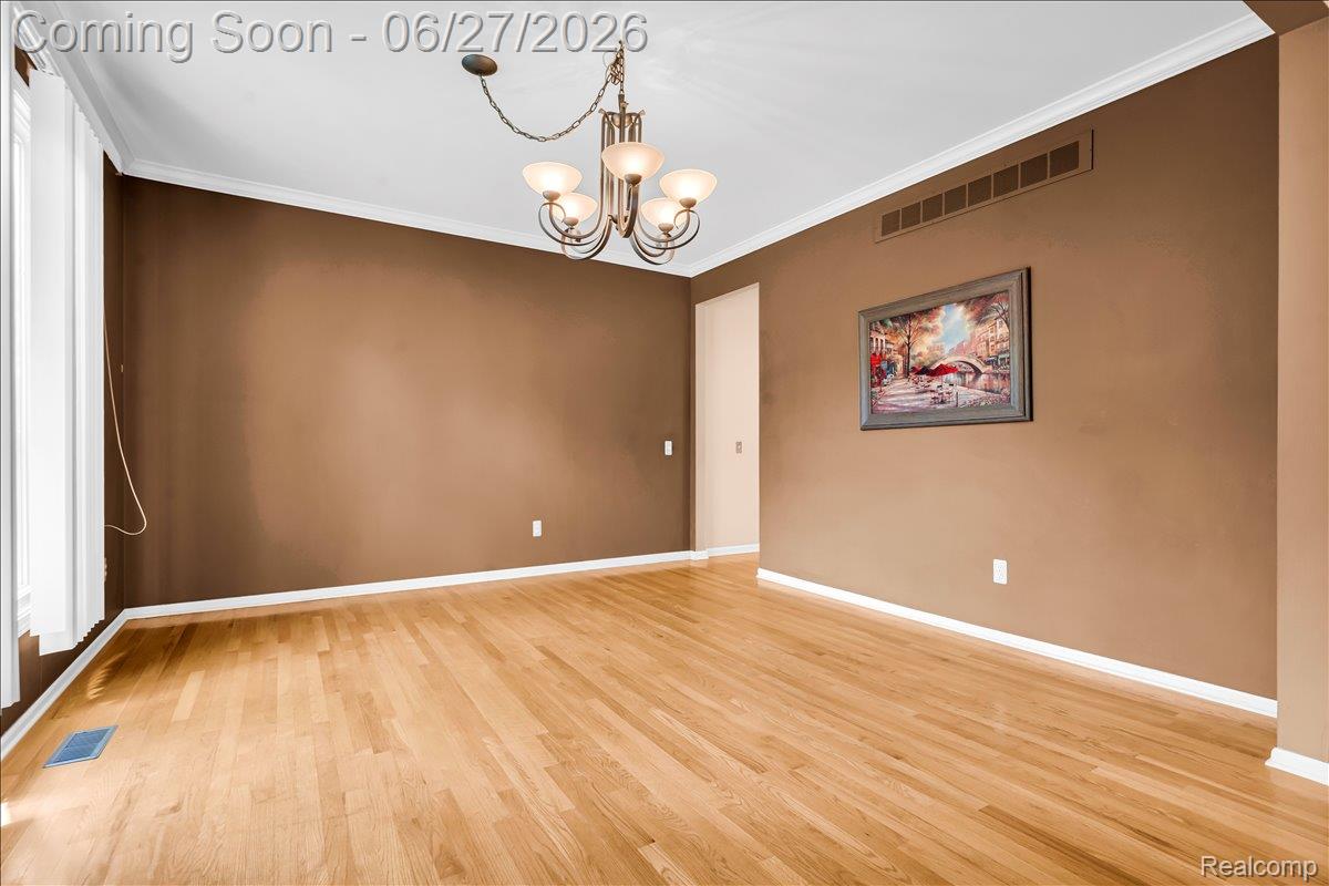 1781 Westridge Drive Rochester, MI 48306 - Photo 17 of 56 07-1781 Westridge Dr_6.jpg