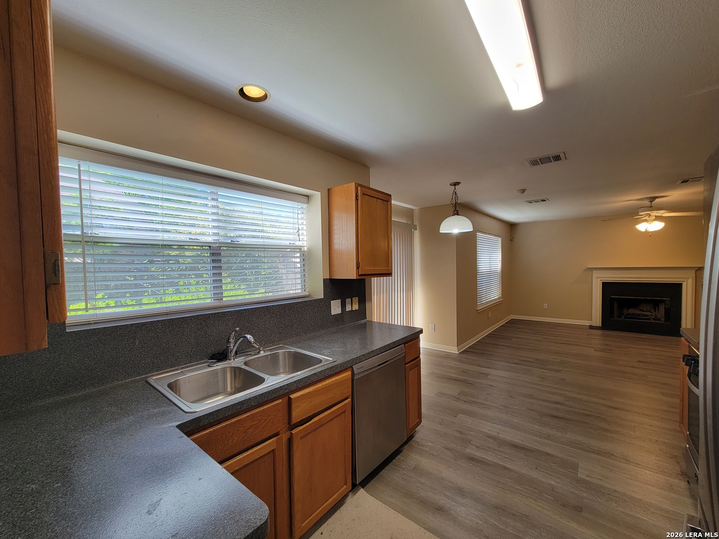 7519 Redman Pass Converse, TX 78109 - Photo 7 of 19