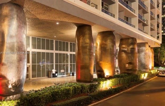 495 Brickell Avenue, Unit 2304 Miami, FL 33131 - Photo 26 of 29 a front view of a building