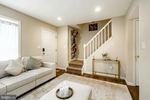 $249,900 | 115 Whitburn Place, Newark, DE 19702