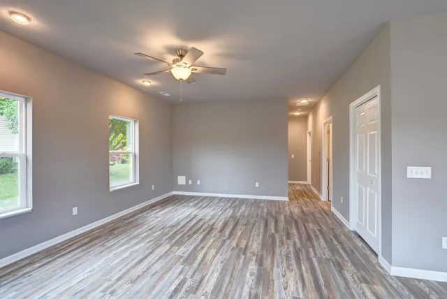 $277,500 | 632 West Delavan Drive, Janesville, WI 53546