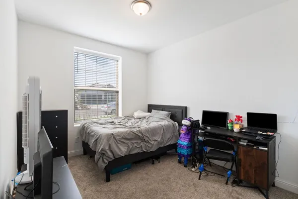 $495,000 | 6128 East Platt Avenue, Fresno, CA 93727