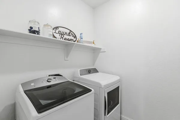 $495,000 | 6128 East Platt Avenue, Fresno, CA 93727
