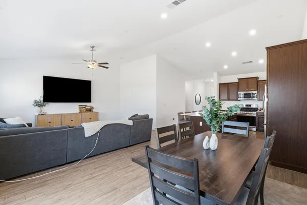 $495,000 | 6128 East Platt Avenue, Fresno, CA 93727