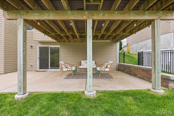 $439,000 | 5242 Footpath Court, Eureka, MO 63025