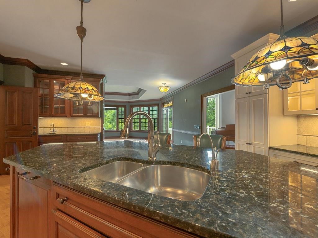 6000 Longwood Road Huntington, WV 25705 - Photo 25 of 32 Gallery Image 25