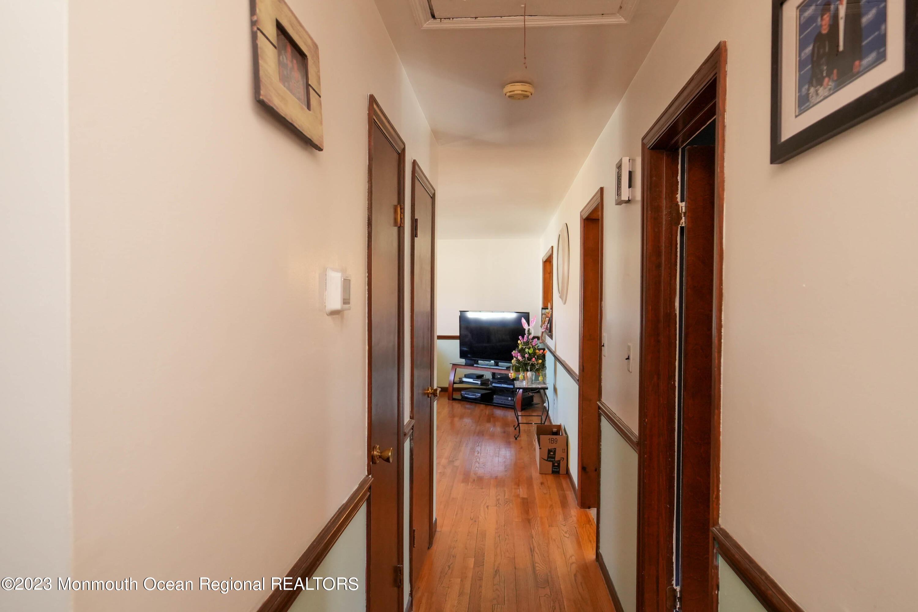 8 Leocadia Court Hazlet, NJ 07730 - Photo 18 of 46 8 Leocadia Ct-21