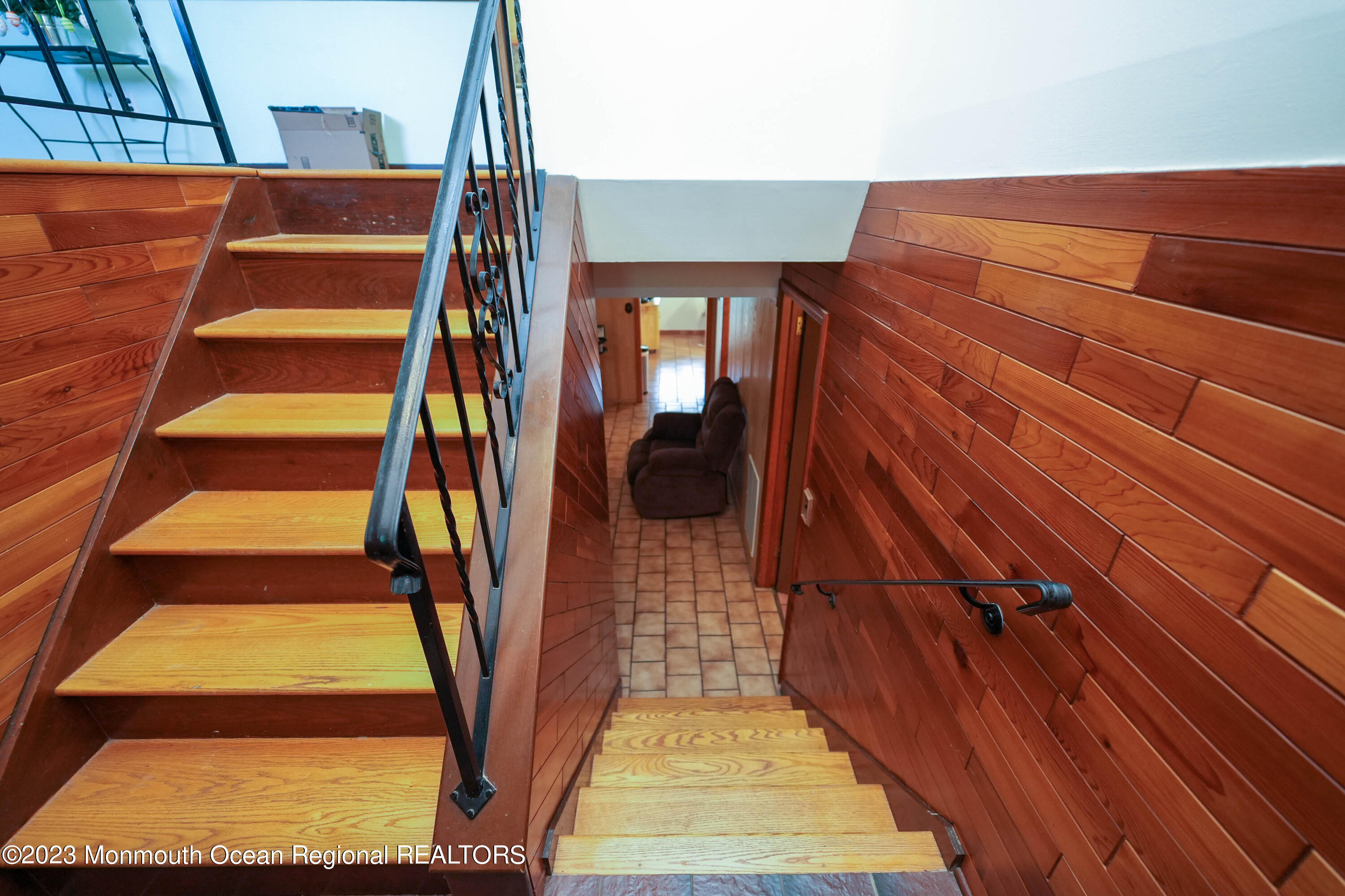 8 Leocadia Court Hazlet, NJ 07730 - Photo 21 of 46 8 Leocadia Ct-24