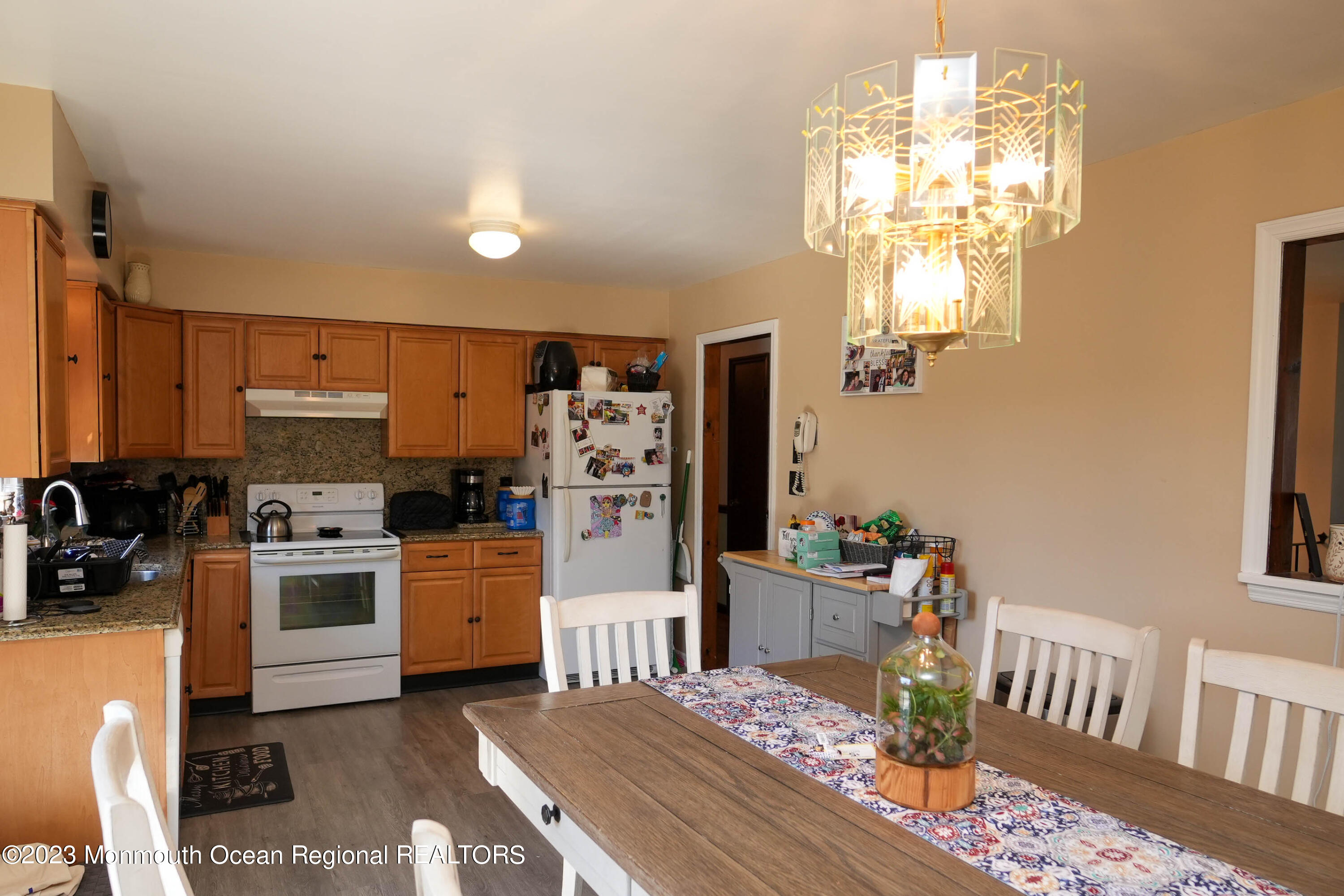 8 Leocadia Court Hazlet, NJ 07730 - Photo 3 of 46 8 Leocadia Ct-4