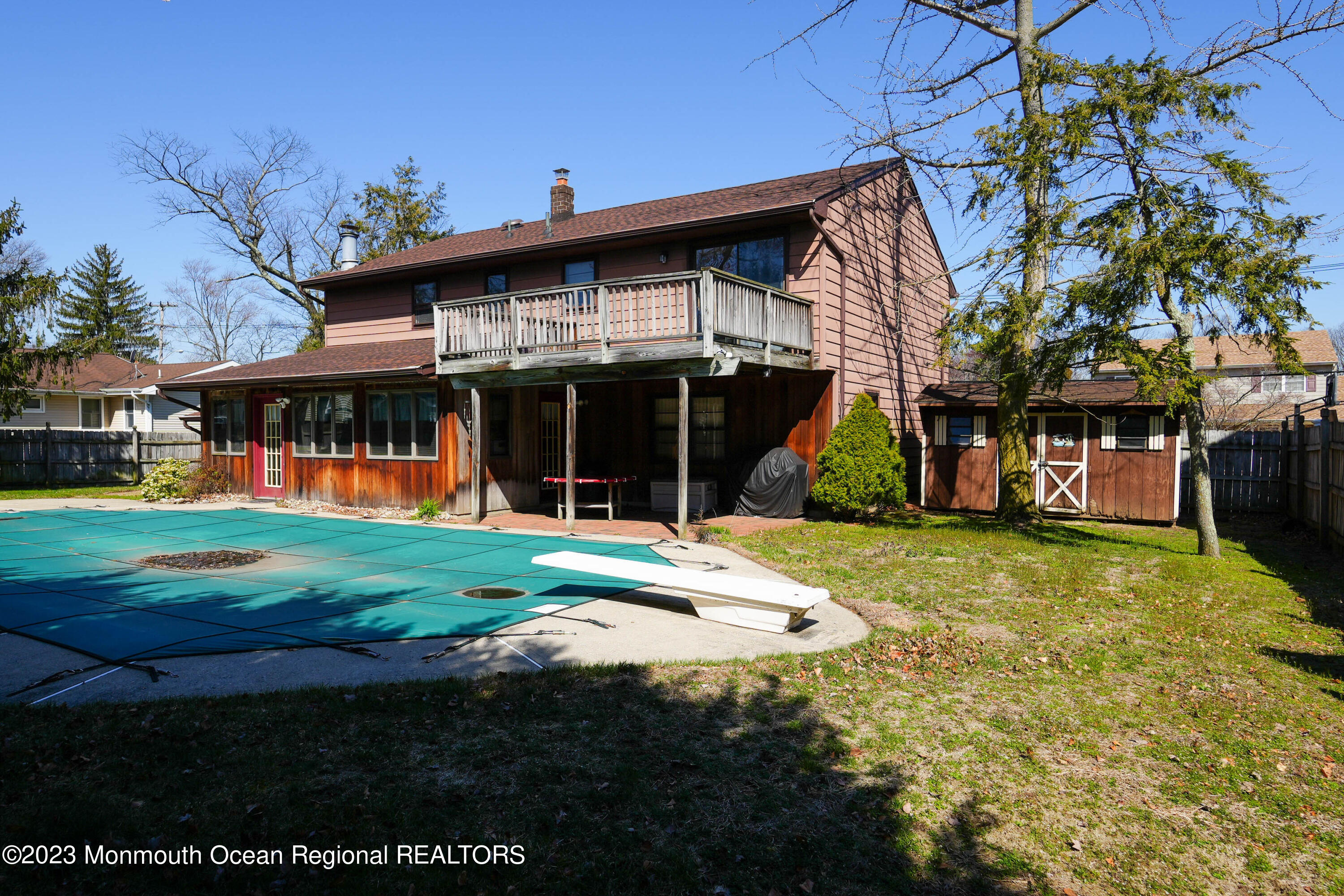 8 Leocadia Court Hazlet, NJ 07730 - Photo 38 of 46 8 Leocadia Ct-37