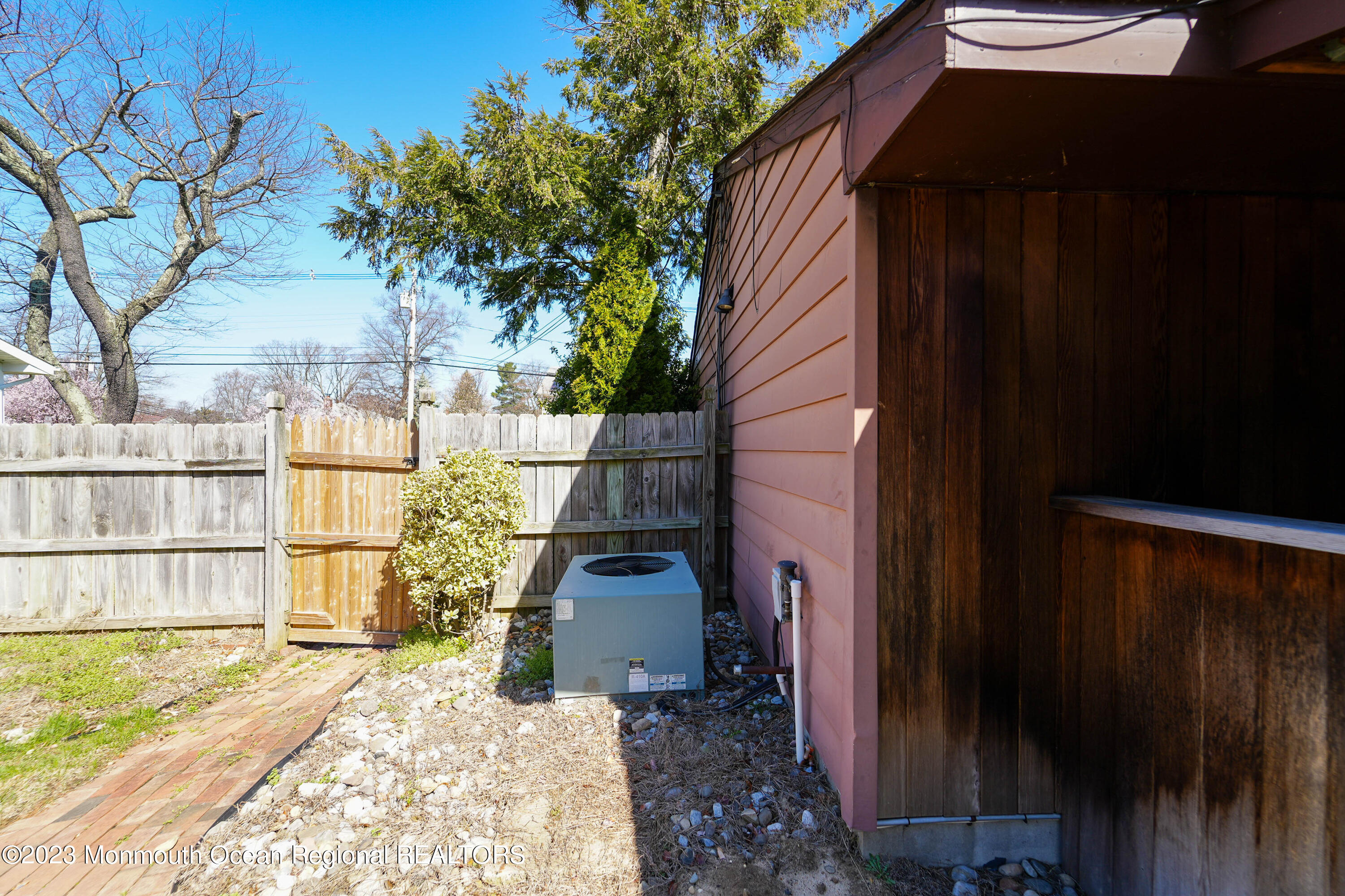 8 Leocadia Court Hazlet, NJ 07730 - Photo 42 of 46 8 Leocadia Ct-40