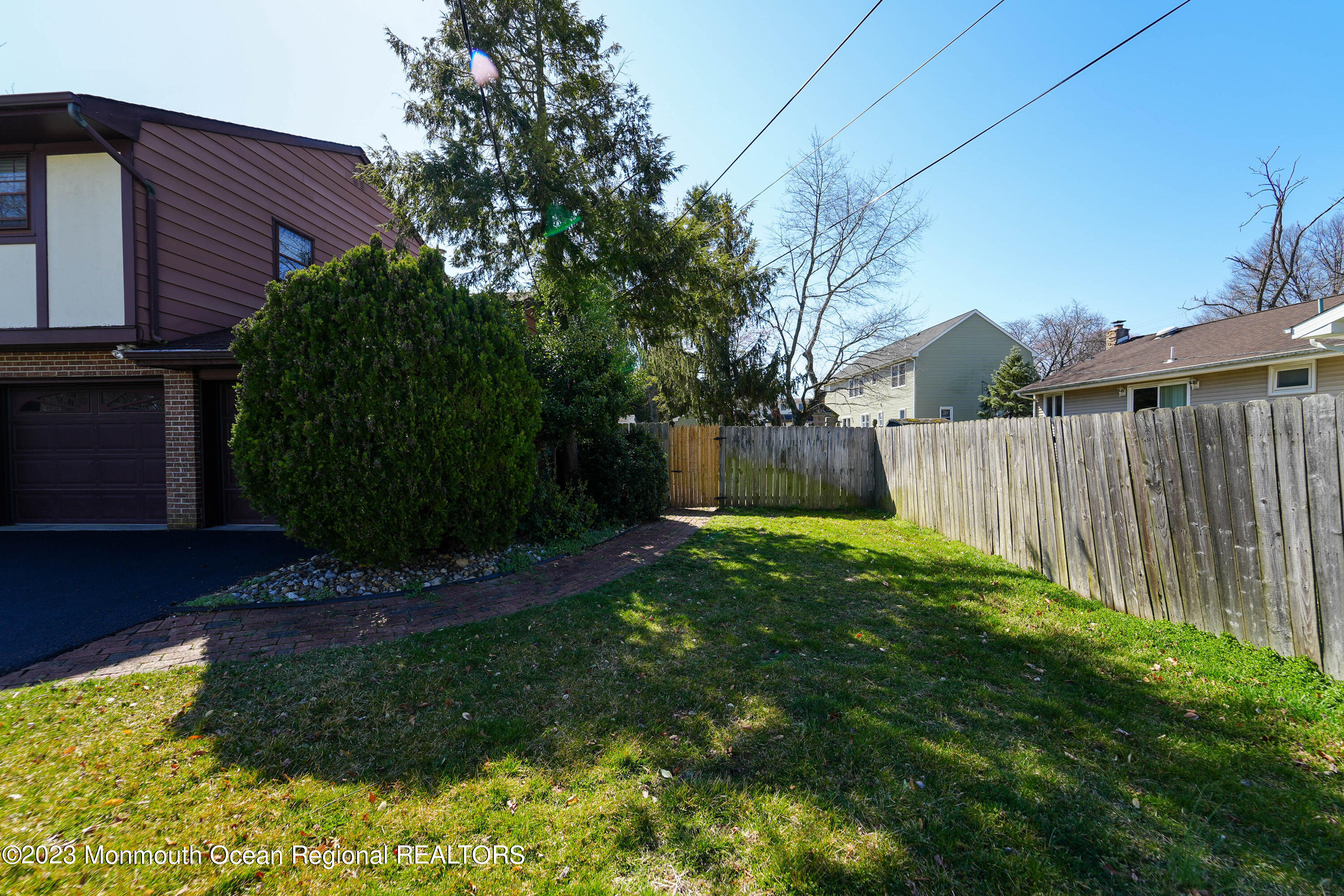 8 Leocadia Court Hazlet, NJ 07730 - Photo 44 of 46 8 Leocadia Ct-47