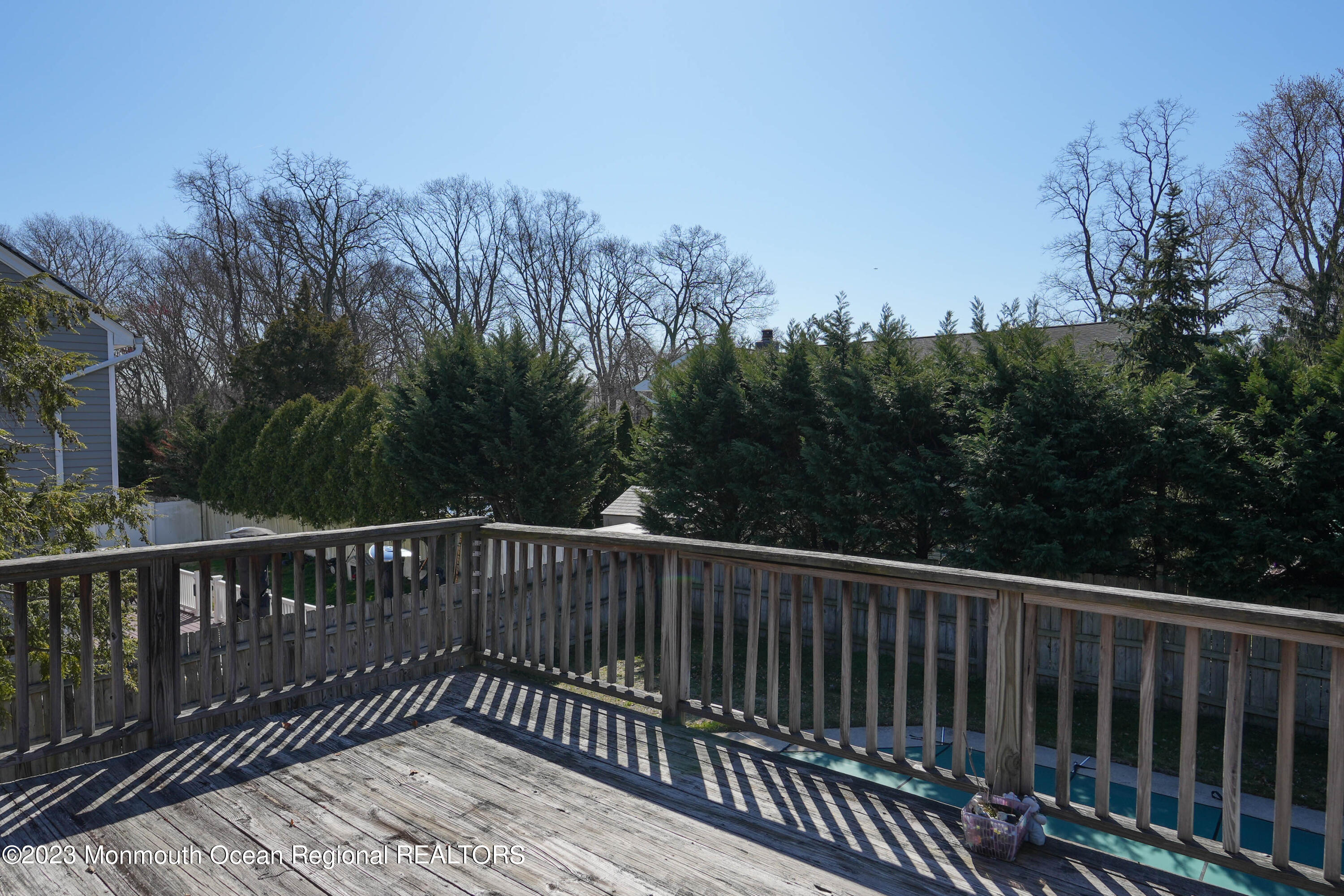 8 Leocadia Court Hazlet, NJ 07730 - Photo 5 of 46 8 Leocadia Ct-6