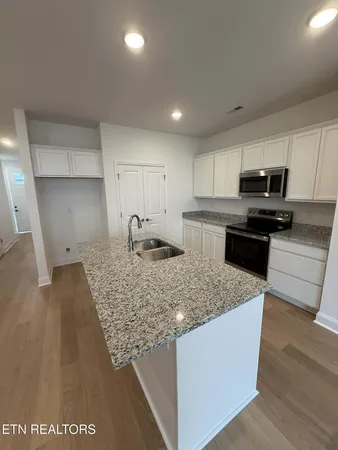 $299,900 | 8818 Chapman Trce Way, Knoxville, TN 37920