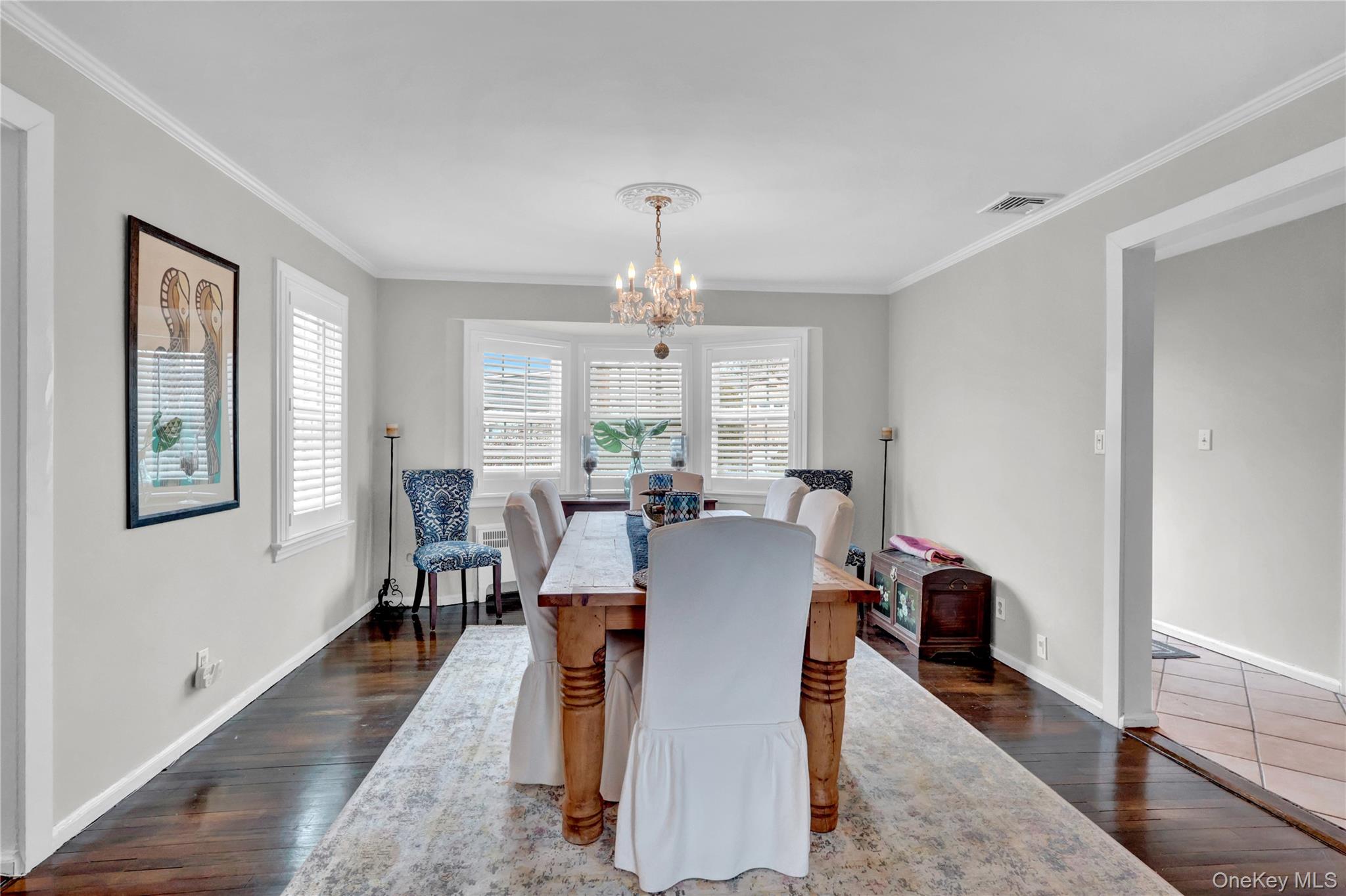 197 Blackheath Road Lido Beach, NY 11561 - Photo 8 of 35