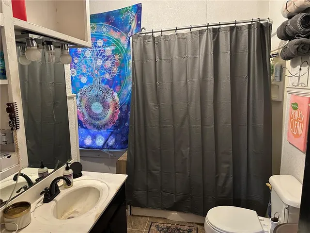 $122,500 | 300 Northeast 1st Street, Hardin, MO 64035