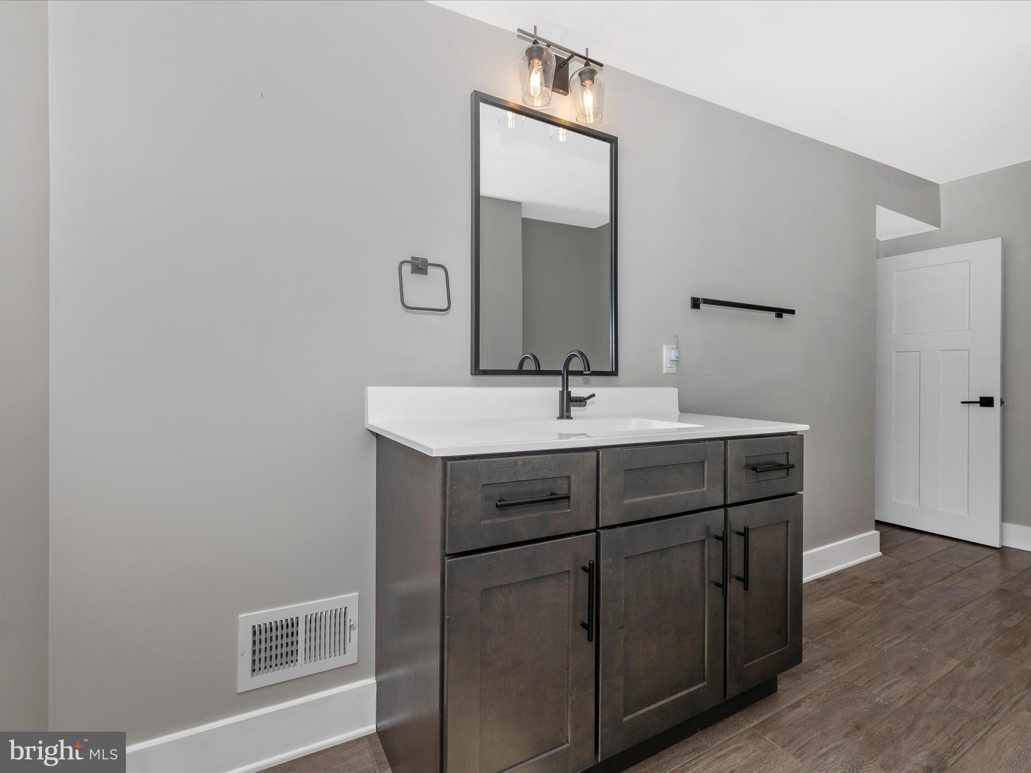 5316 Stone Road Frederick, MD 21703 - Photo 51 of 109 2nd lvl bathroom #2