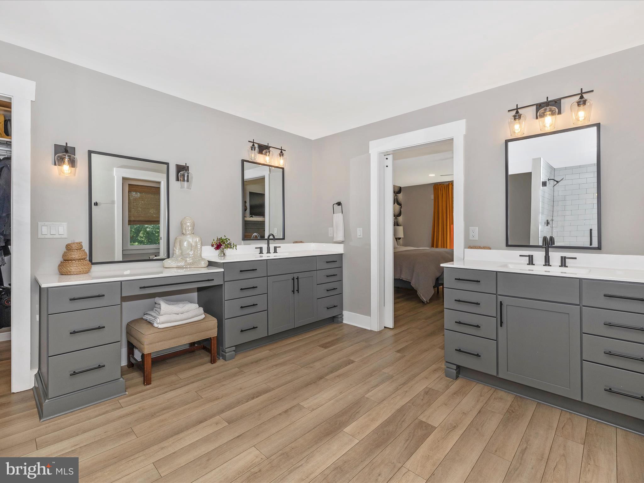 5316 Stone Road Frederick, MD 21703 - Photo 6 of 109 Endless vanity Space!
