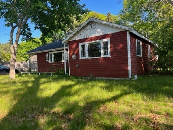 39 Powhatan Road Yarmouth, MA 02664 - Photo 5 of 20 Gallery Image 5