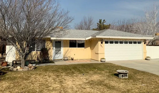$465,000 | 121 East Pangborn Street, Lone Pine, CA 93545