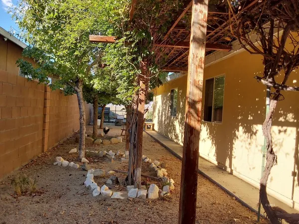 $449,900 | 121 East Pangborn Street, Lone Pine, CA 93545