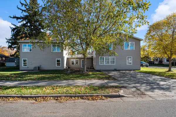 $250,000 | 521 Spring Street, Lowell, MI 49331