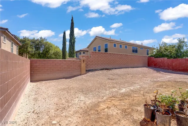 $649,000 | 11068 Hunting Hawk Road, Las Vegas, NV 89179