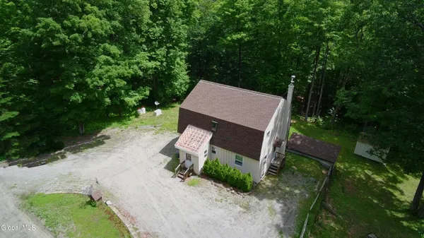 $429,000 | 160 Antler Lake Road, Johnsburg, NY 12886