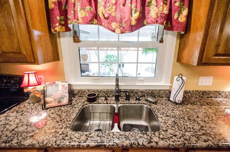2221 Hume Road Lexington, KY 40516 - Photo 18 of 46 Photo 18