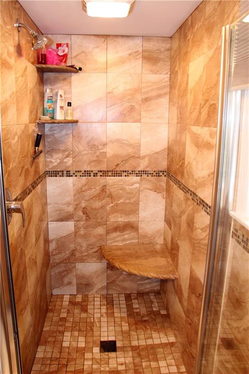 1040 Donnellville Road Natrona Heights, PA 15065 - Photo 17 of 25 Gallery Image 17
