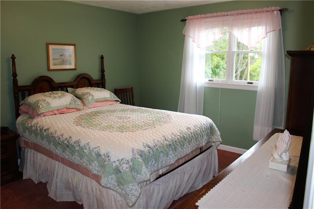 1040 Donnellville Road Natrona Heights, PA 15065 - Photo 18 of 25 Gallery Image 18