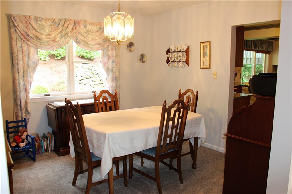 1040 Donnellville Road Natrona Heights, PA 15065 - Photo 10 of 25 Gallery Image 10