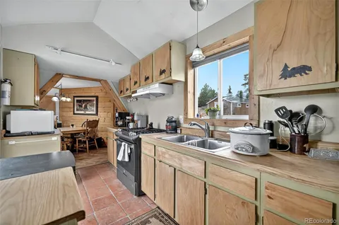 $439,000 | 810 Buffalo Ridge Road, Como, CO 80432