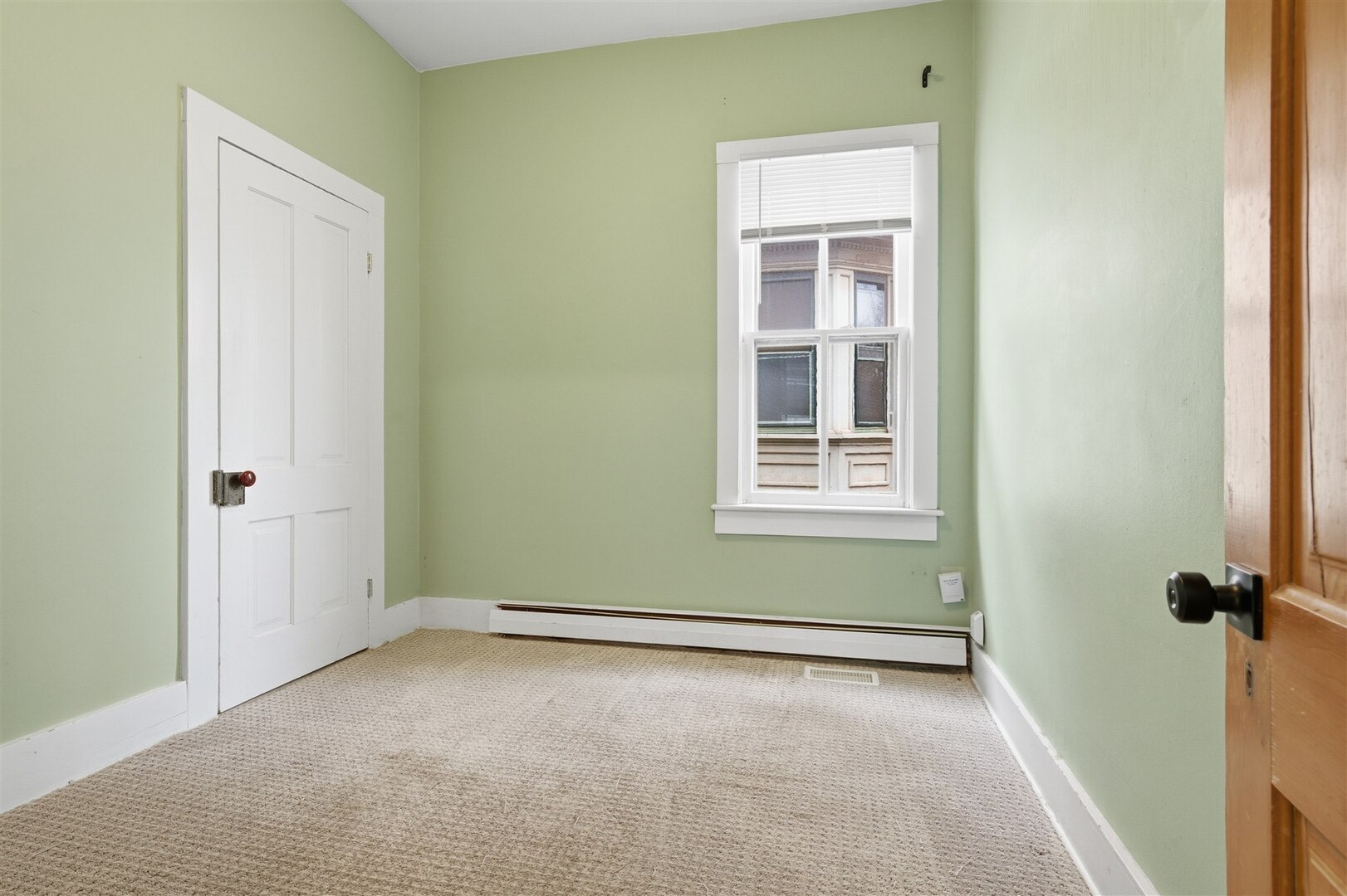 305 East Chestnut Street Bloomington, IL 61701 - Photo 13 of 21