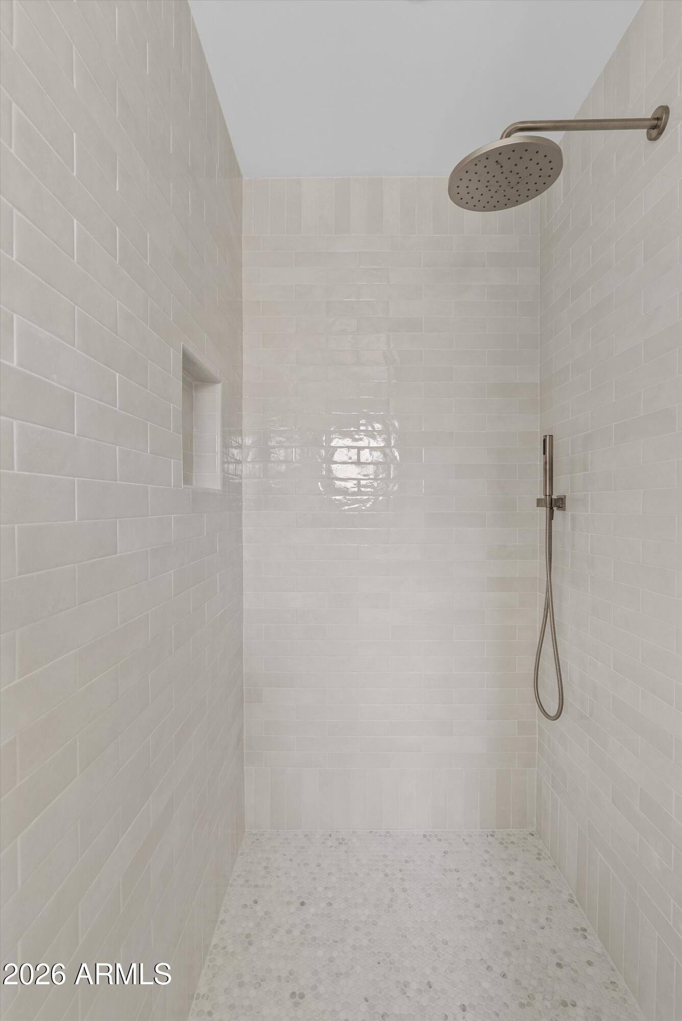 2941 East Cheery Lynn Road Phoenix, AZ 85016 - Photo 7 of 25 a bathroom with a shower