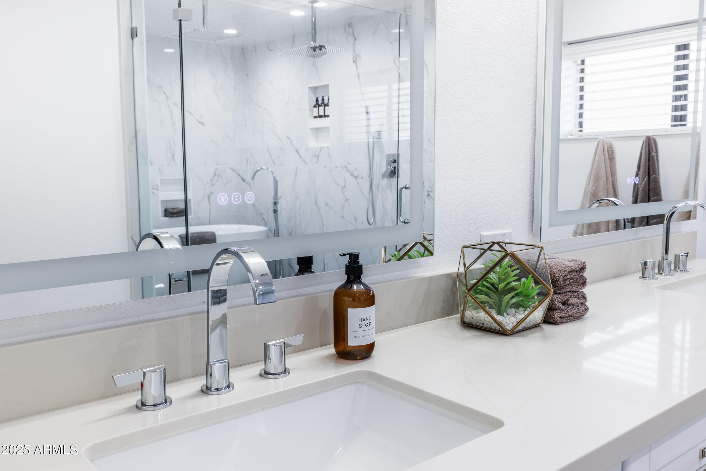 6835 East Peak View Road Scottsdale, AZ 85266 - Photo 24 of 107 a bathroom with a sink a vanity and a mirror