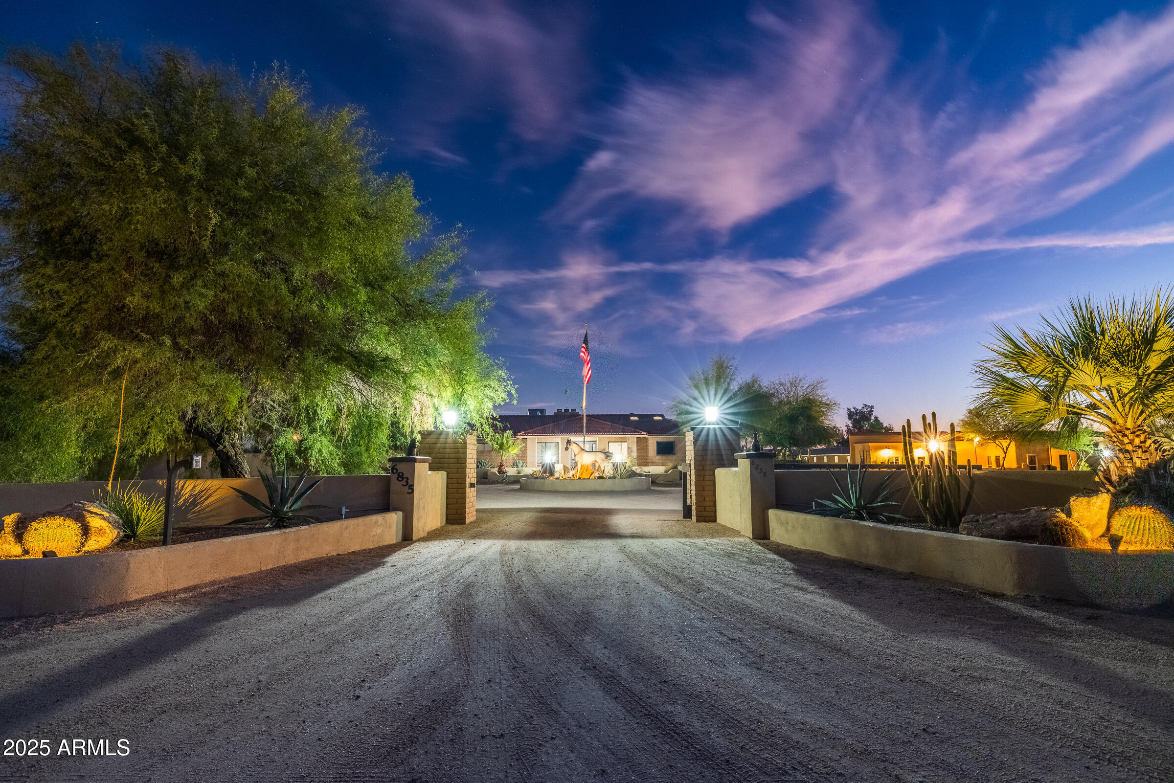 6835 East Peak View Road Scottsdale, AZ 85266 - Photo 53 of 107 a view of a street with a bench