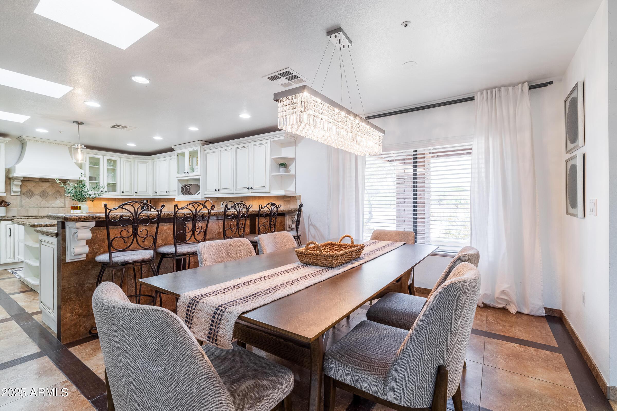 6835 East Peak View Road Scottsdale, AZ 85266 - Photo 10 of 107 dining