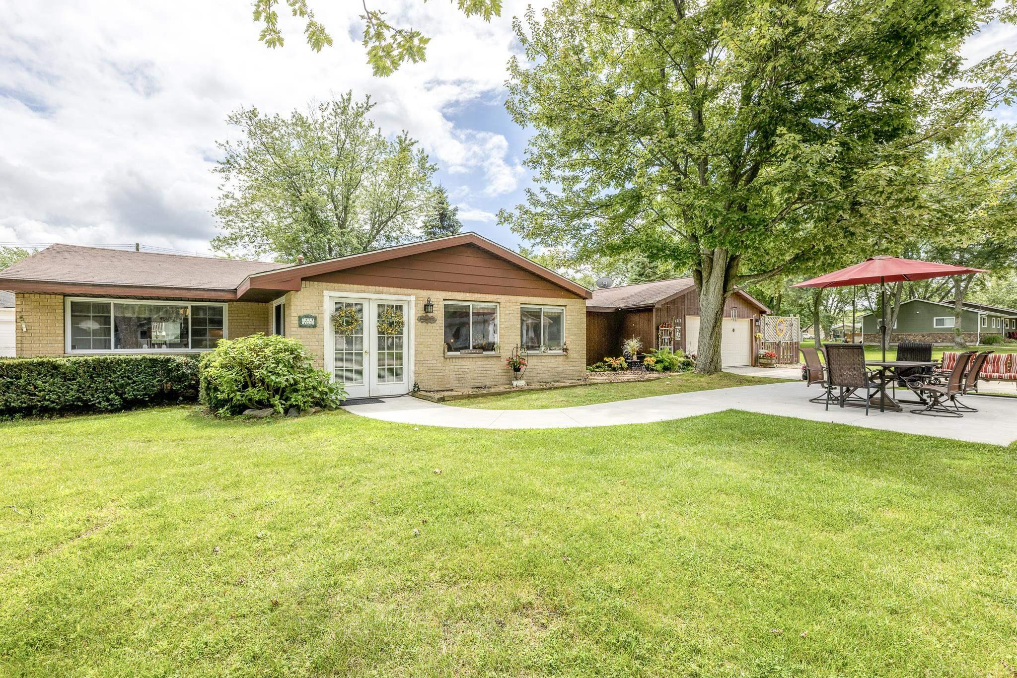 7474 Cardinal Road Lexington, MI 48450 - Photo 1 of 56