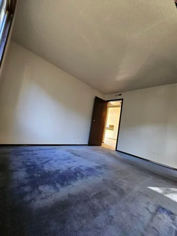 $150,000 | 13613 James Drive, Crestwood, IL 60418