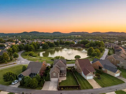 $1,050,000 | 3210 Natoma Circle, Thompson's Station, TN 37179